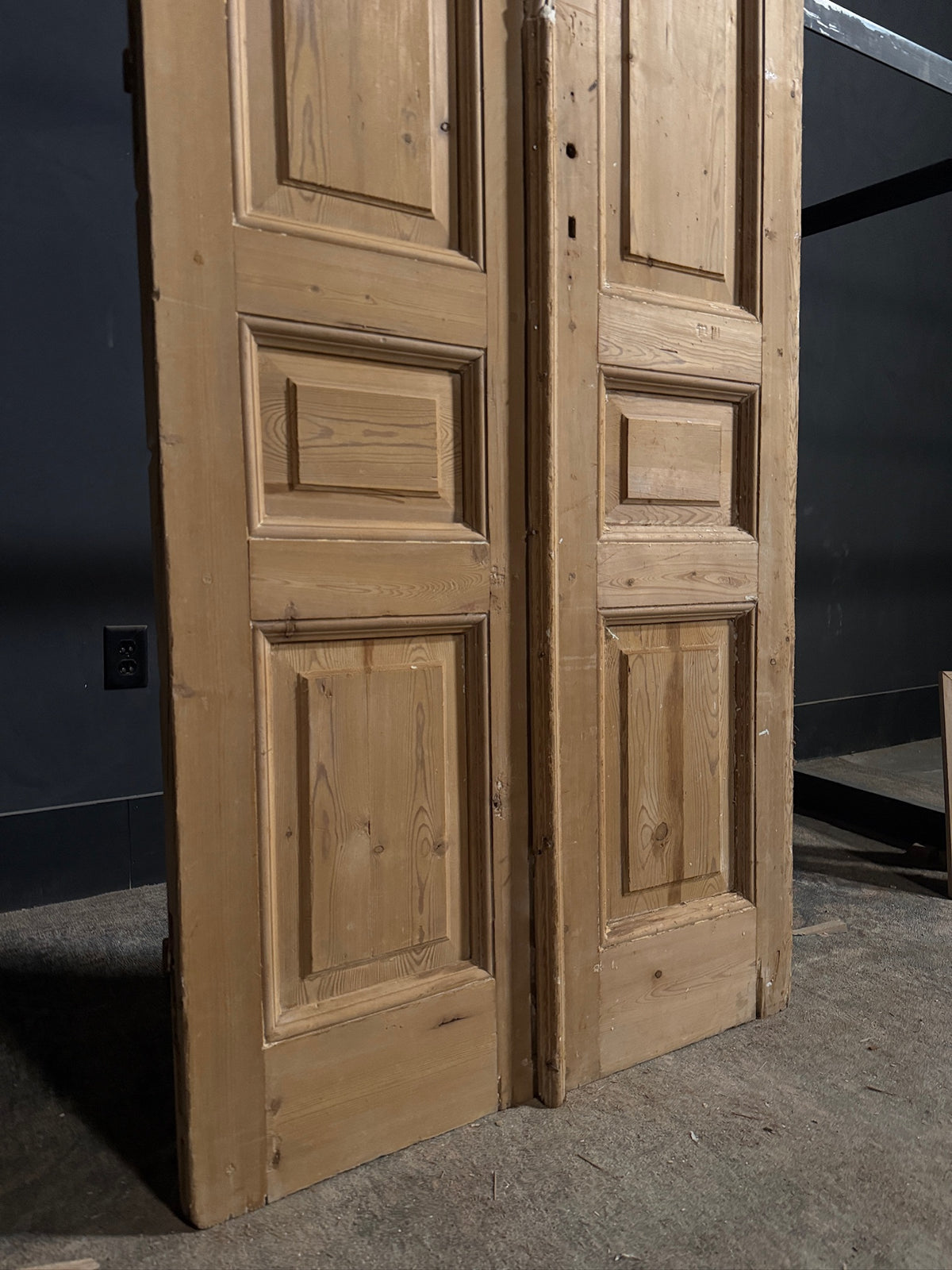 Antique 3 Panel Solid Double Doors - 35.5x86 - N680