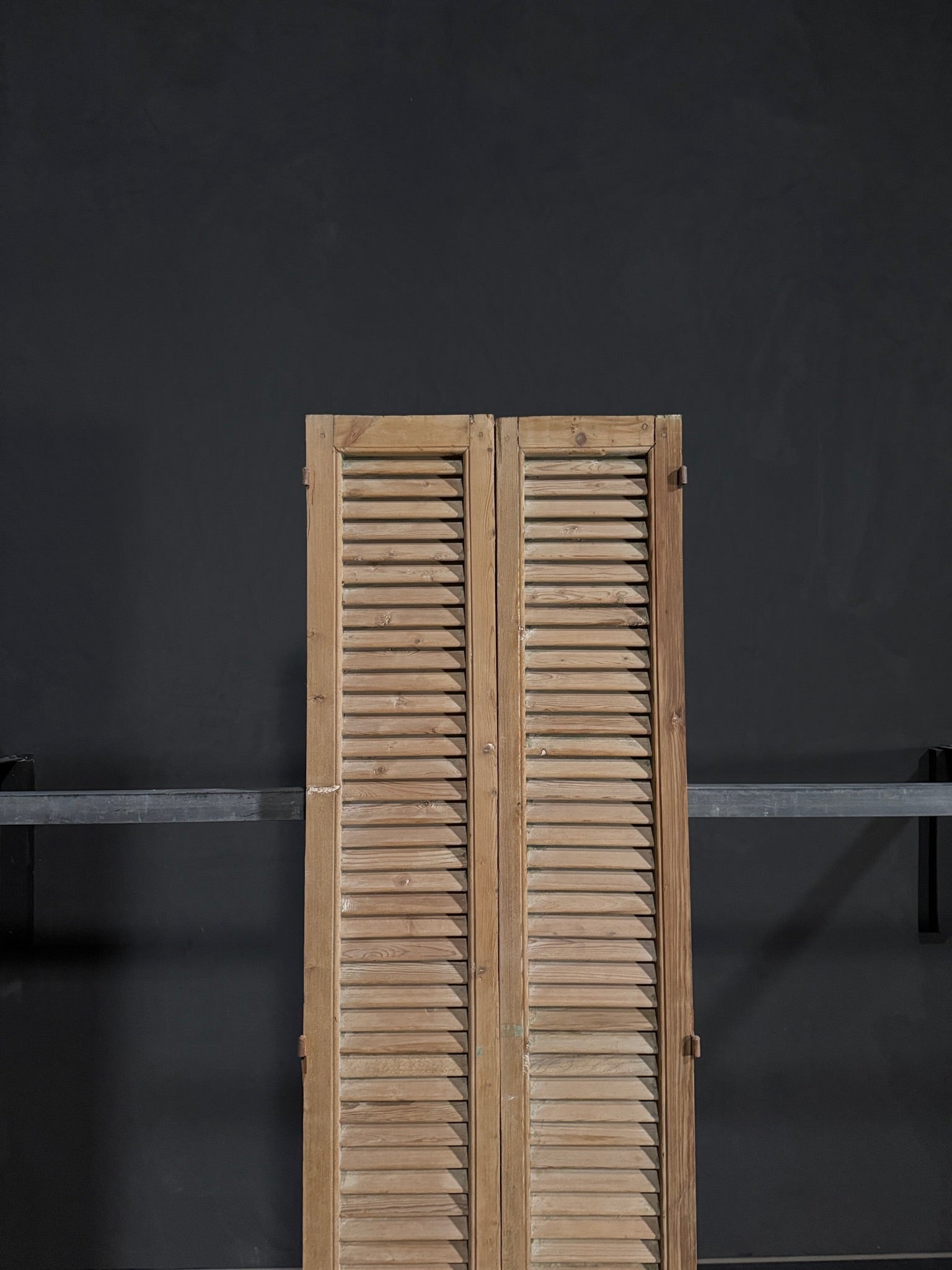 Antique Louvered Double Doors - 25x85 - N292