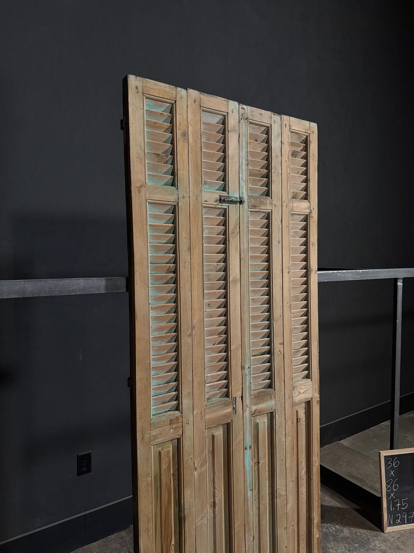 Antique Louvered 3 Panel Bi-Fold Doors - 36x86 - N297