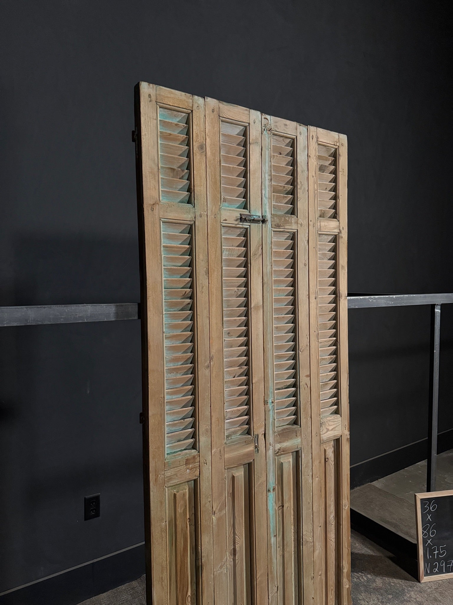 Antique Louvered 3 Panel Bi-Fold Doors - 36x86 - N297