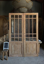 Antique Glass 12 Lite French Doors - 61x91.5 - L607