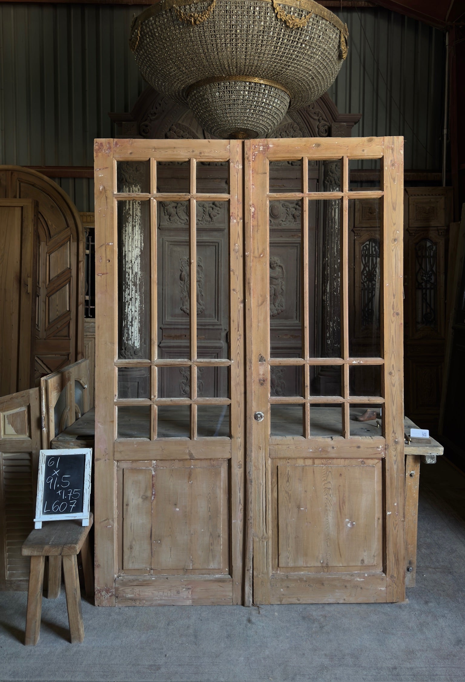 Antique Glass 20 Lite French Doors - 61x91.5 - L607