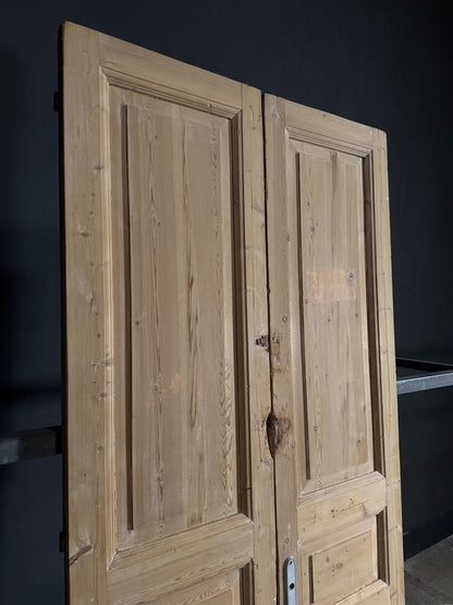 Antique 3 Panel Solid Double Doors - 44.25x95.25 - N567