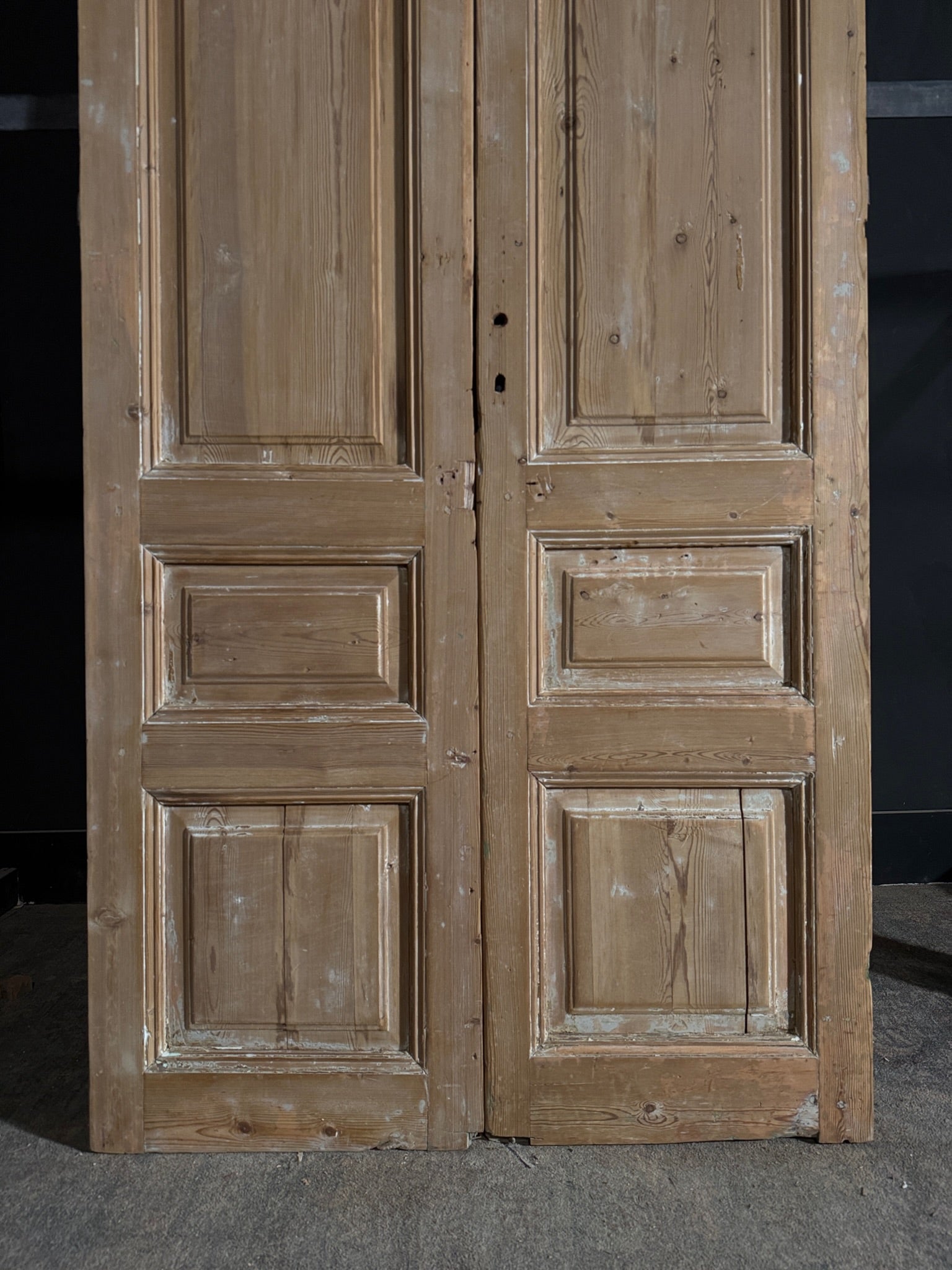 Antique 4 Panel Solid Double Doors - 43.5x102.5 - N530