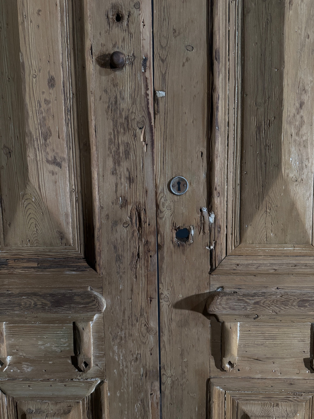Antique 3 Panel Solid Double Doors - 43.25x90.25 - N543