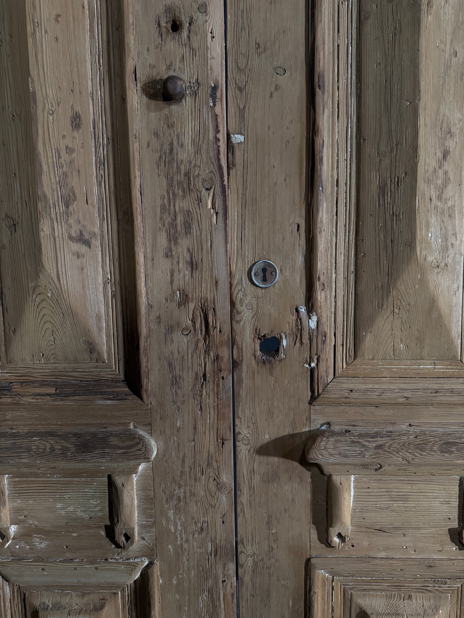 Antique 3 Panel Solid Double Doors - 43.25x90.25 - N543