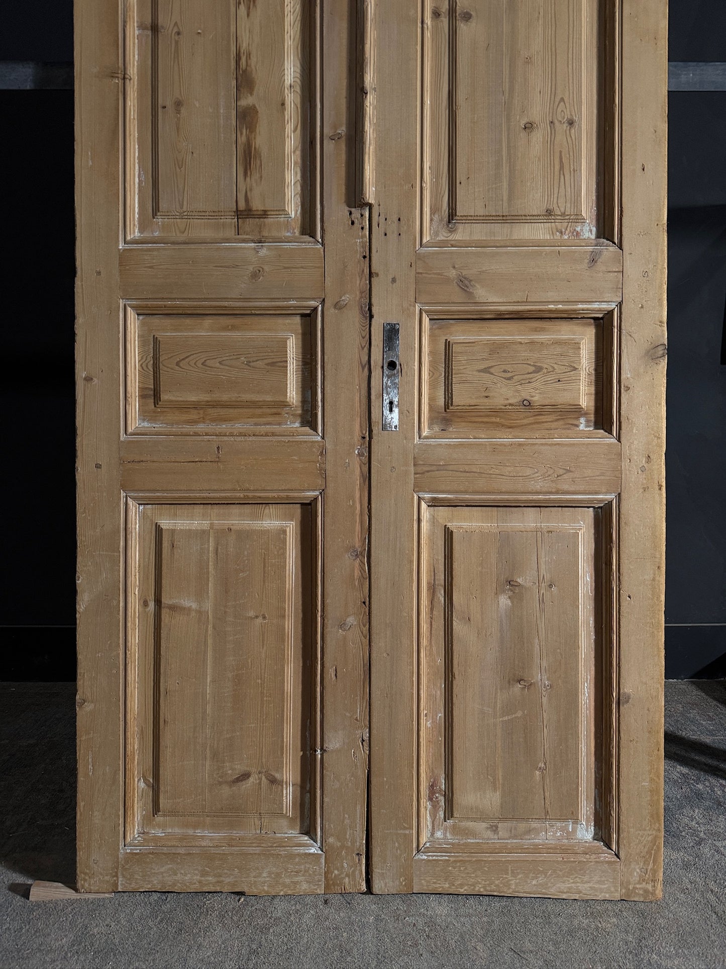 Antique 3 Panel Solid Double Doors - 41.75x93.5 - N604