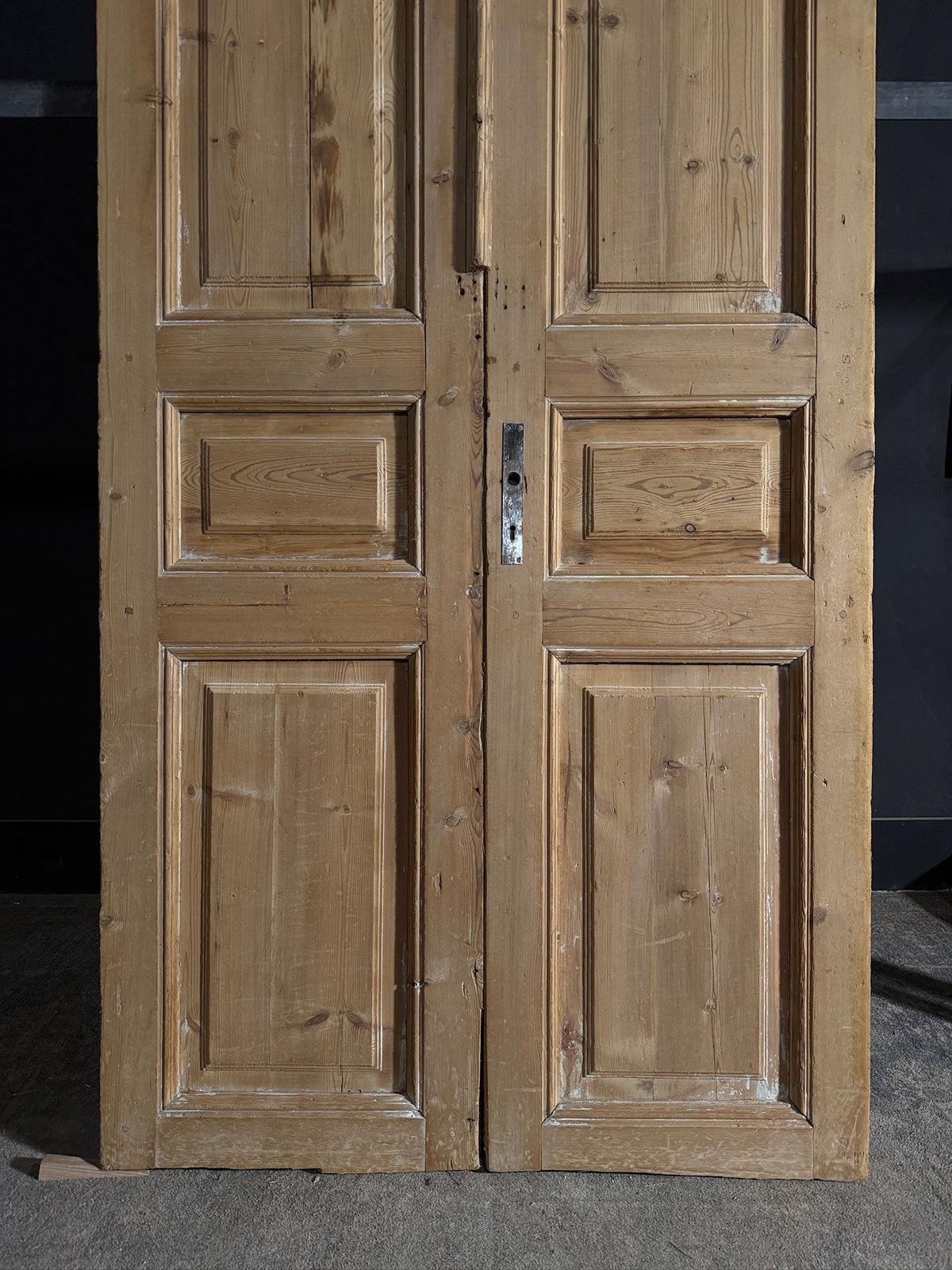 Antique 3 Panel Solid Double Doors - 41.75x93.5 - N604