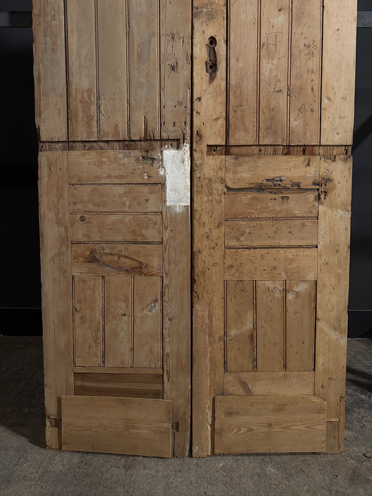 Antique Carved 3 Panel Double Doors - 41.5x90.5 - N707