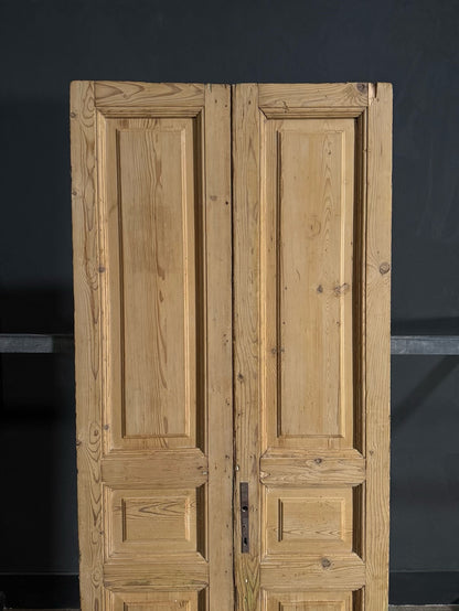Antique 4 Panel Solid Double Doors - 36.25x88.5 - N638