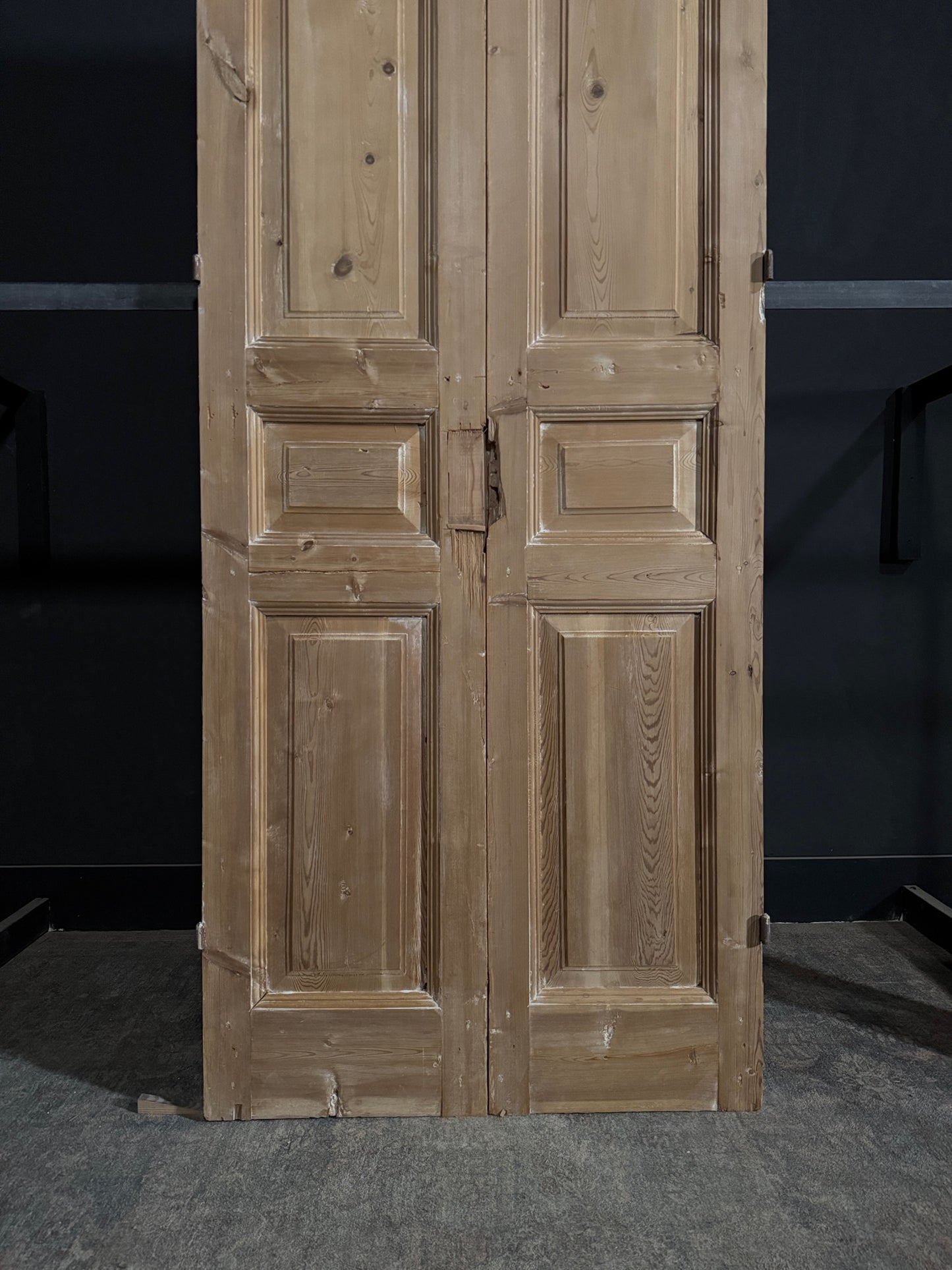 Antique 3 Panel Solid Double Doors - 39.75x110.5 - N322