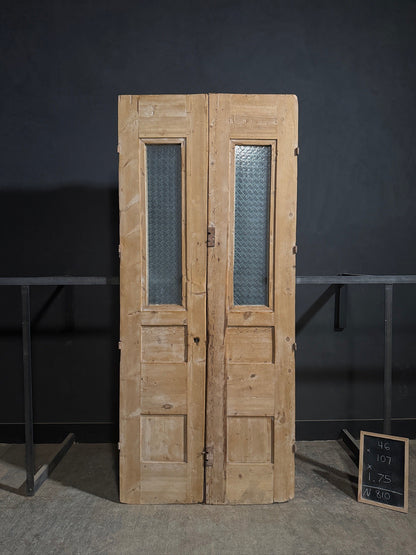 Antique Architectural Fluted Textured Glass Double Doors - 46x107 - N810