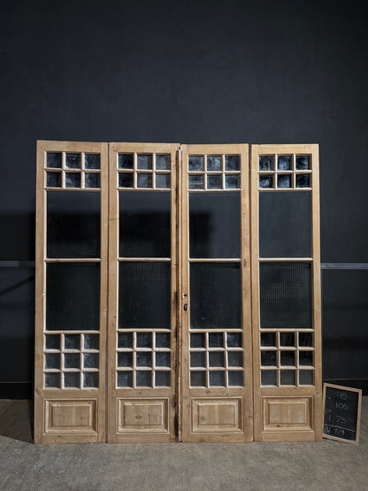 Antique Glass 4 Lite Bi-Fold Doors - 100x95 - N814