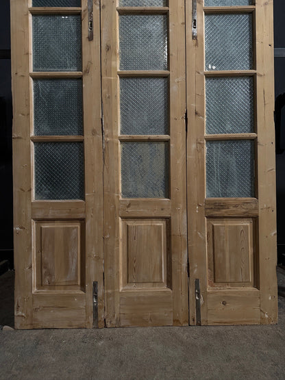 Antique Textured Glass Raised Panel Tri-Fold Doors - 55.5x84 - N835